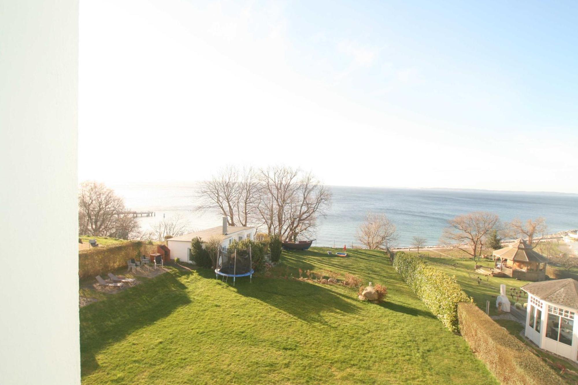Villa Feodora - Das Haus Mit Dem Einzigartigen Seeblick Sassnitz Esterno foto