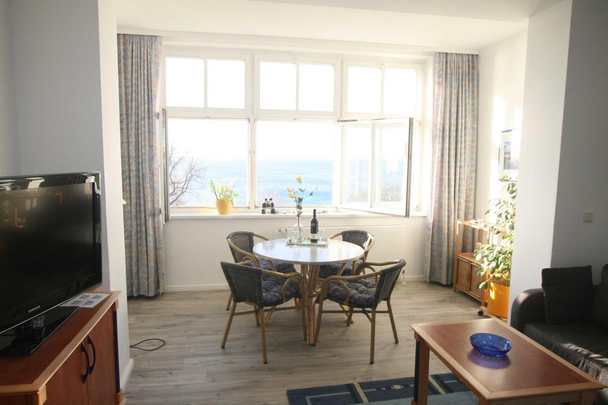 Villa Feodora - Das Haus Mit Dem Einzigartigen Seeblick Sassnitz Esterno foto